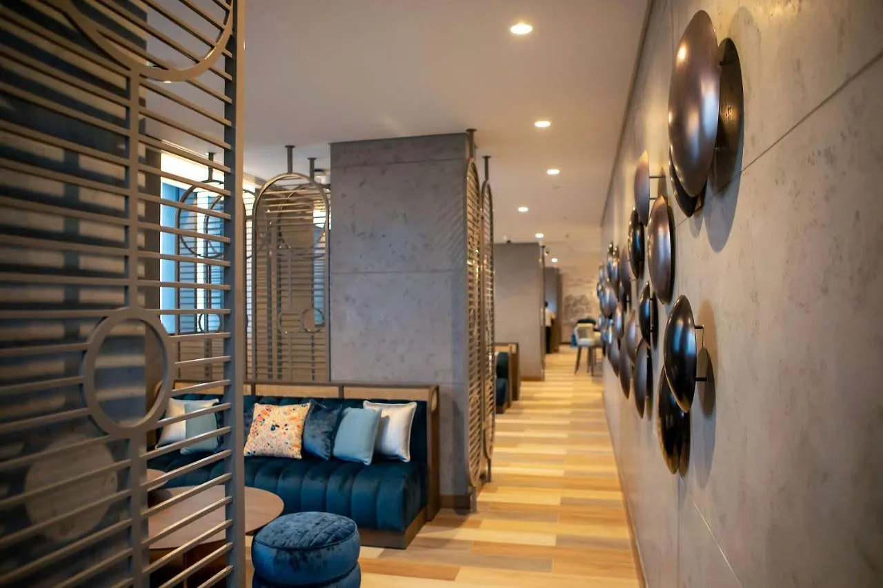 Hotel Mercure Dubai Gold District