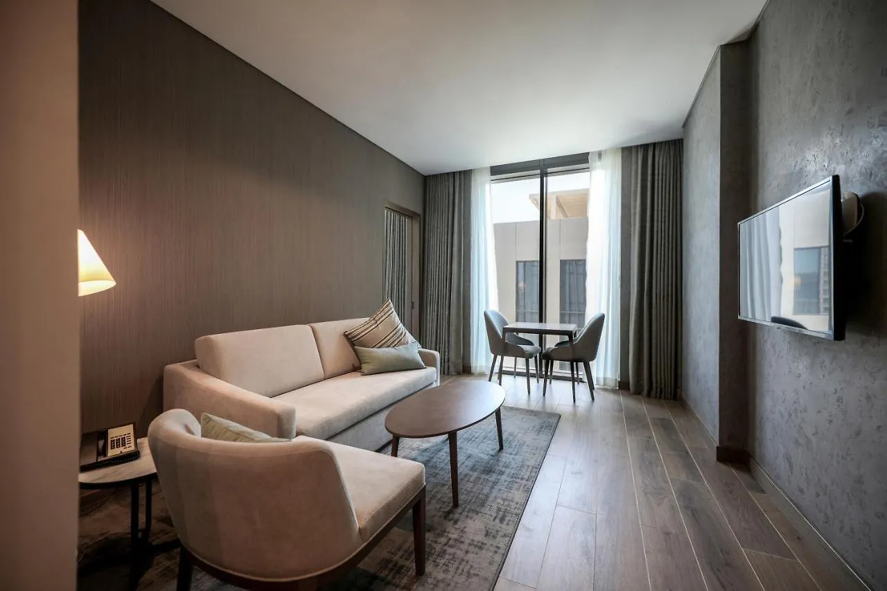 Mercure Dubai Gold District 3*,